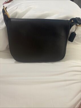 Classic Black Leather Saddle Bag